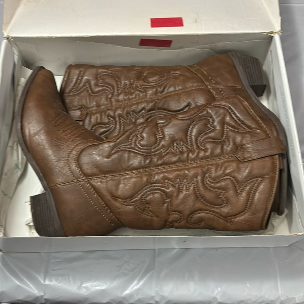 Brown combat boots women size 10